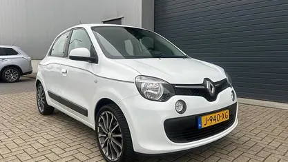 Occasion 2015 Renault Twingo Authentique Hatchback | € 3.999 (Super prijs)