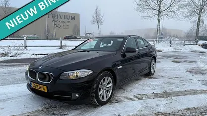 Zwart Gebruikt 2011 BMW 520 Executive Sedan | € 5.299 (Super prijs)