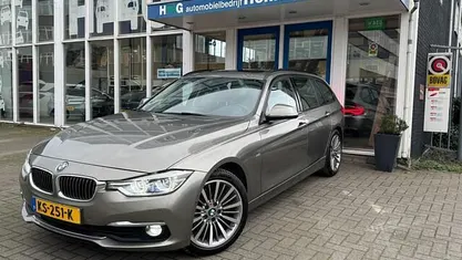 Occasion BMW 330 Executive 252 PK (185 kW) 2016 Grijs Stationwagen