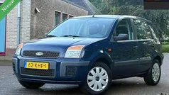 Blauw Gebruikt 2009 Ford Fusion Cool & Sound Edition MPV | € 1.599 (Goede deal)