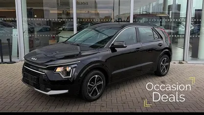 Zwart Occasion 2022 Kia Niro SUV | € 25.745 (Eerlijke prijs)