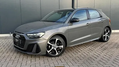 Gebruikt 2020 Audi A1 Sportback S-Line Hatchback | € 20.635 (Eerlijke prijs)
