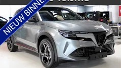 Grijs Nieuw 2025 Alfa Romeo Junior Edizione Speciale SUV | € 36.945 (Eerlijke prijs)