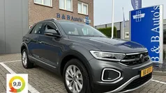 Gebruikt 2024 VW T-Roc Style SUV | € 33.850 (Eerlijke prijs)