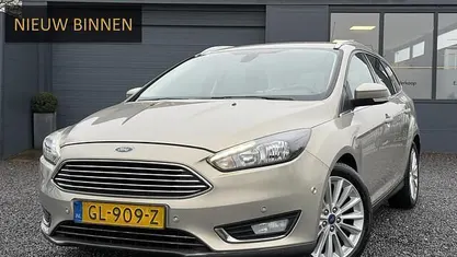 Grijs Gebruikt 2015 Ford Focus Stationwagen | € 6.943 (Goede deal)