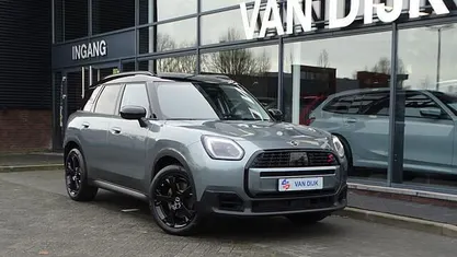 Gebruikt 2024 Mini Countryman Classic SUV | € 49.850 (Super prijs)