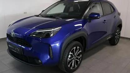 Gebruikt 2025 Toyota Yaris Cross SUV | € 32.944 (Eerlijke prijs)
