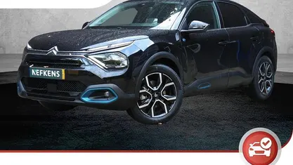 Zwart Occasion 2023 Citroën e-C4 Business Class SUV | € 19.900 (Eerlijke prijs)