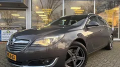 Grijs (metallic) Gebruikt 2014 Opel Insignia Edition Stationwagen | € 12.450 (Eerlijke prijs)