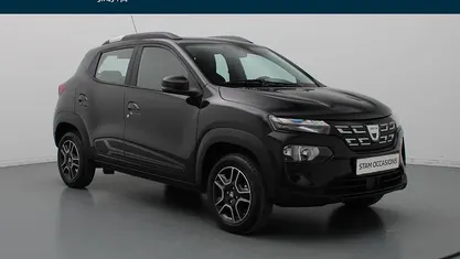 Zwart Gebruikt 2023 Dacia Spring Comfort Plus Hatchback | € 12.290 (Eerlijke prijs)