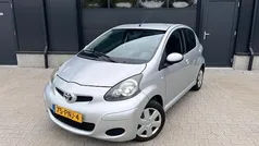 Gebruikt 2011 Toyota Aygo Hatchback | € 2.695 (Eerlijke prijs)