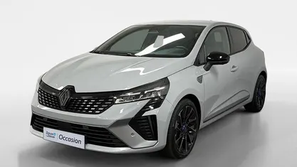 Occasion 2025 Renault Clio V Esprit Alpine Hatchback | € 25.935 (Eerlijke prijs)