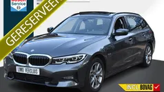 Grijs Gebruikt 2022 BMW 330e Executive Stationwagen | € 34.950 (Super prijs)