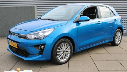 Gebruikt 2022 Kia Rio Hatchback | € 17.995 (Eerlijke prijs)