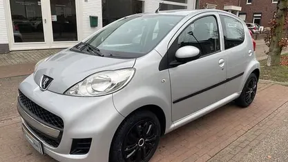 Occasion Peugeot 107 68 PK (50 kW) 2011 Hatchback