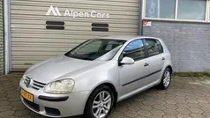 Grijs Gebruikt 2005 VW Golf IV Business Hatchback | € 2.350 (Eerlijke prijs)