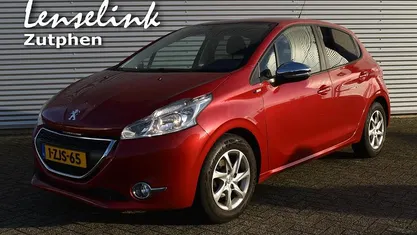 Gebruikt 2015 Peugeot 208 Style Hatchback | € 4.495 (Eerlijke prijs)