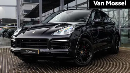 Zwart Occasion 2022 Porsche Cayenne SUV | € 80.900 (Eerlijke prijs)