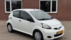 Gebruikt 2010 Toyota Aygo Hatchback | € 2.795 (Super prijs)