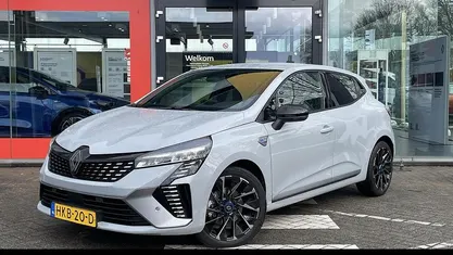 Gris rafale kqj Occasion 2025 Renault Clio V Esprit Alpine Hatchback | € 25.890 (Eerlijke prijs)