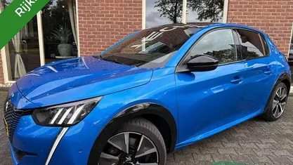 Occasion 2020 Peugeot e-208 GT Hatchback | € 12.899 (Eerlijke prijs)