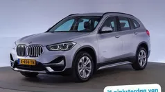 Grijs Gebruikt 2021 BMW X1 xLine SUV | € 28.845 (Super prijs)