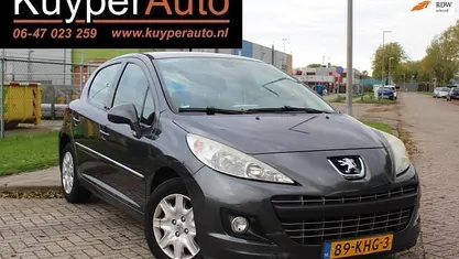 Grijs Gebruikt 2009 Peugeot 207 Hatchback | € 1.999 (Eerlijke prijs)