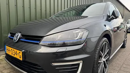 Gebruikt 2015 VW Golf VII GTE Hatchback | € 8.299 (Goede deal)