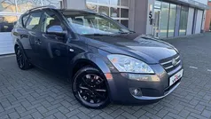 Grijs Gebruikt 2008 Kia Ceed Stationwagen | € 3.925 (Goede deal)