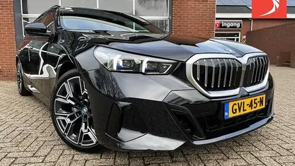 Occasion BMW 530e Comfort Edition 299 PK (219 kW) 2024 Stationwagen