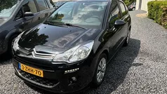 Zwart, metallic lak Gebruikt 2015 Citroën C3 PureTech Hatchback | € 4.985 (Eerlijke prijs)