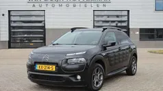 Zwart Gebruikt 2016 Citroën C4 Cactus PureTech Hatchback | € 10.450 (Eerlijke prijs)