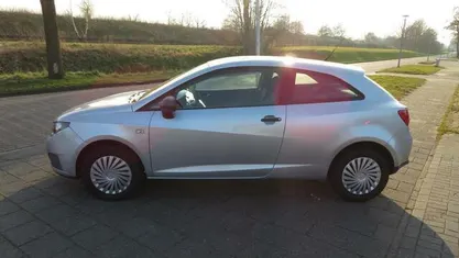 Occasion Seat Ibiza 60 PK (44 kW) 2010 Grijs Hatchback