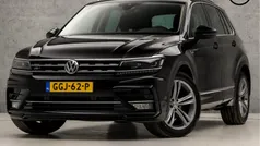 Zwart Gebruikt 2019 VW Tiguan Highline SUV | € 29.445 (Eerlijke prijs)