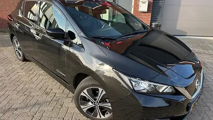 Occasion 2019 Nissan Leaf Tekna Hatchback | € 9.900 (Goede deal)