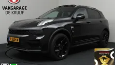 Zwart Gebruikt 2023 Lynk & Co 01 SUV | € 31.195 (Eerlijke prijs)