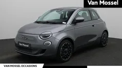 Grijs Gebruikt 2023 Fiat 500e La Prima Hatchback | € 24.900 (Eerlijke prijs)