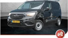 Zwart Gebruikt 2020 Opel Combo Edition MPV | € 10.222 (Eerlijke prijs)