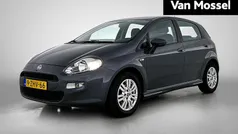 Grå Begagnad 2015 Fiat Punto Street Halvkombi | € 6.440 (Marknadspris)