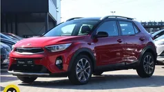 Rood Gebruikt 2019 Kia Stonic SUV | € 15.945 (Goede deal)