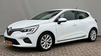 Occasion 2022 Renault Clio V Intens Hatchback | € 12.750 (Goede deal)
