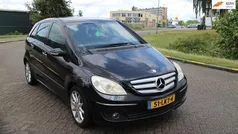 Zwart Gebruikt 2005 Mercedes B170 MPV | € 950 (Super prijs)