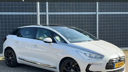 Occasion Citroën DS5 So Chic 157 PK (115 kW) 2014 Wit Hatchback