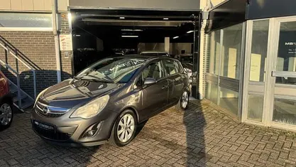 Gebruikt 2012 Opel Corsa Edition Hatchback | € 2.999 (Goede deal)