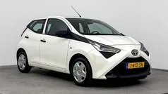 Wit Gebruikt 2020 Toyota Aygo Hatchback | € 10.499 (Eerlijke prijs)