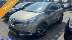 Beige Gebruikt 2015 Renault Captur Dynamique SUV | € 11.690 (Eerlijke prijs)