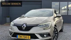 Bruin Gebruikt 2016 Renault Mégane III LIMITED Hatchback | € 6.949