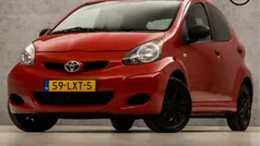 Rood Gebruikt 2010 Toyota Aygo Sport Hatchback | € 4.445 (Eerlijke prijs)