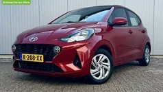 Rood Gebruikt 2021 Hyundai i10 Comfort Hatchback | € 13.995 (Eerlijke prijs)