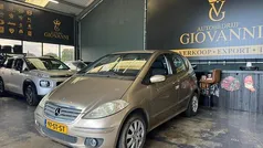 Beige, metallic lak Gebruikt 2006 Mercedes A170 Elegance MPV | € 3.250 (Goede deal)